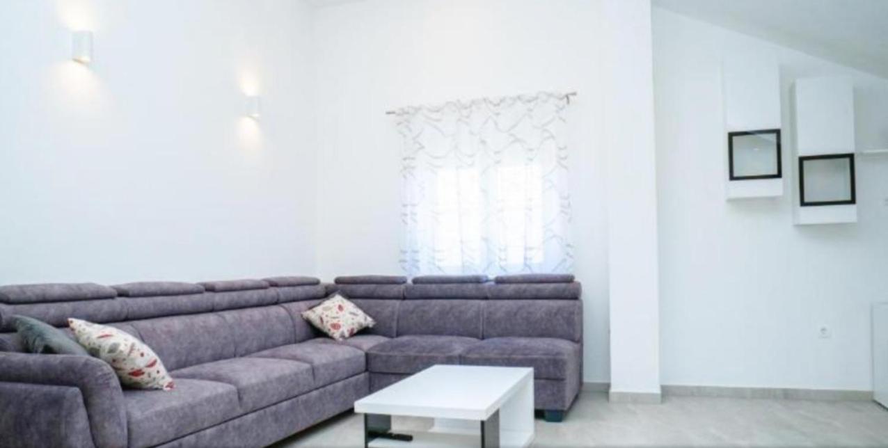 Apartmentt Vinko Bilota 希杰·弗朗吉卡 外观 照片