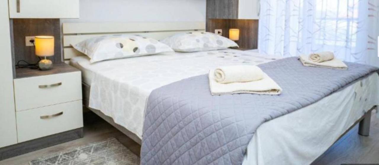 Apartmentt Vinko Bilota 希杰·弗朗吉卡 外观 照片